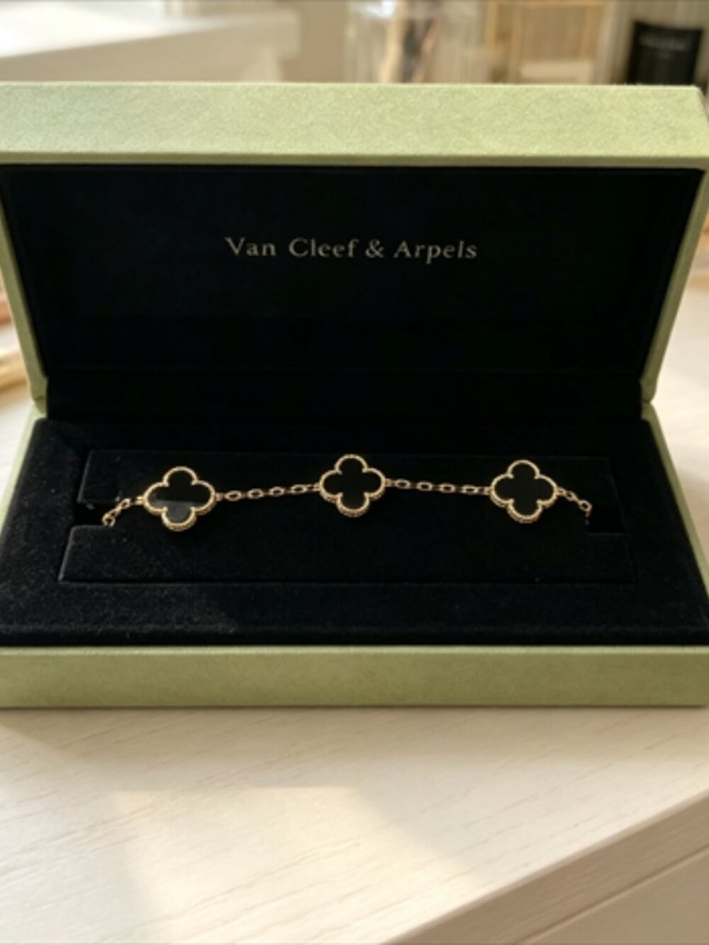 ✨Van Cleef & Arpels Black Bracelet✨